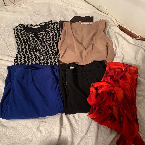 New York & Company Lot of Pre-owned Dress Pants (Sz 2P) and Tops (Sz XS) - Picture 16 of 17